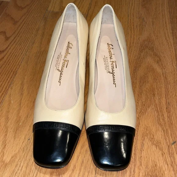 Salvatore Ferragamo Cream and Black Leather Block Heel Pumps Size 8B - Picture 5 of 10
